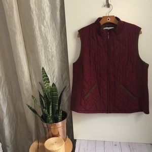 Coft&Barrow xl cranberry vest with suede detail